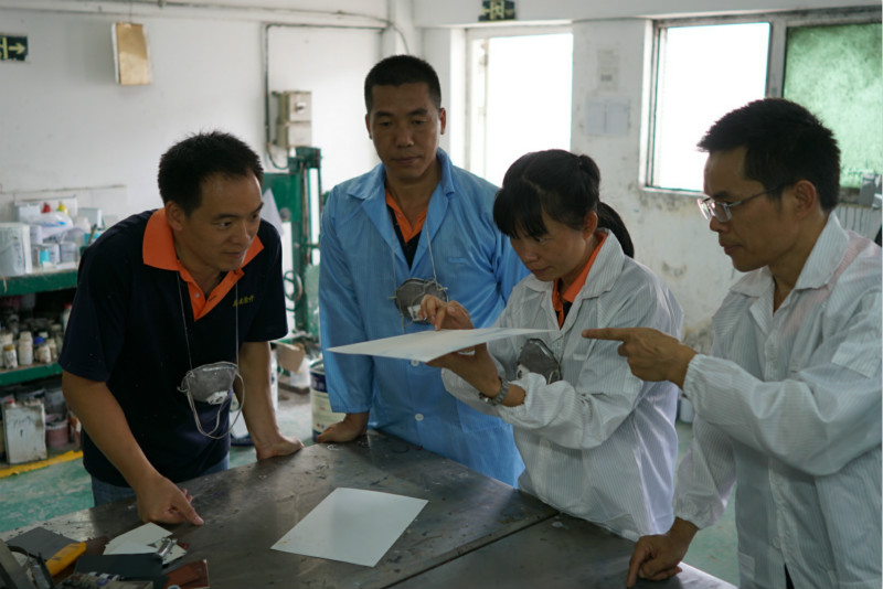 研發(fā)團(tuán)隊(duì)