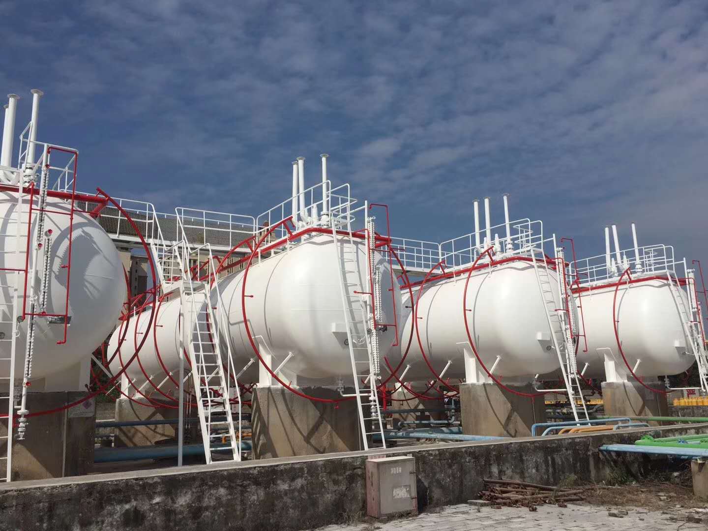 環(huán)氧底漆的配套及施工方法