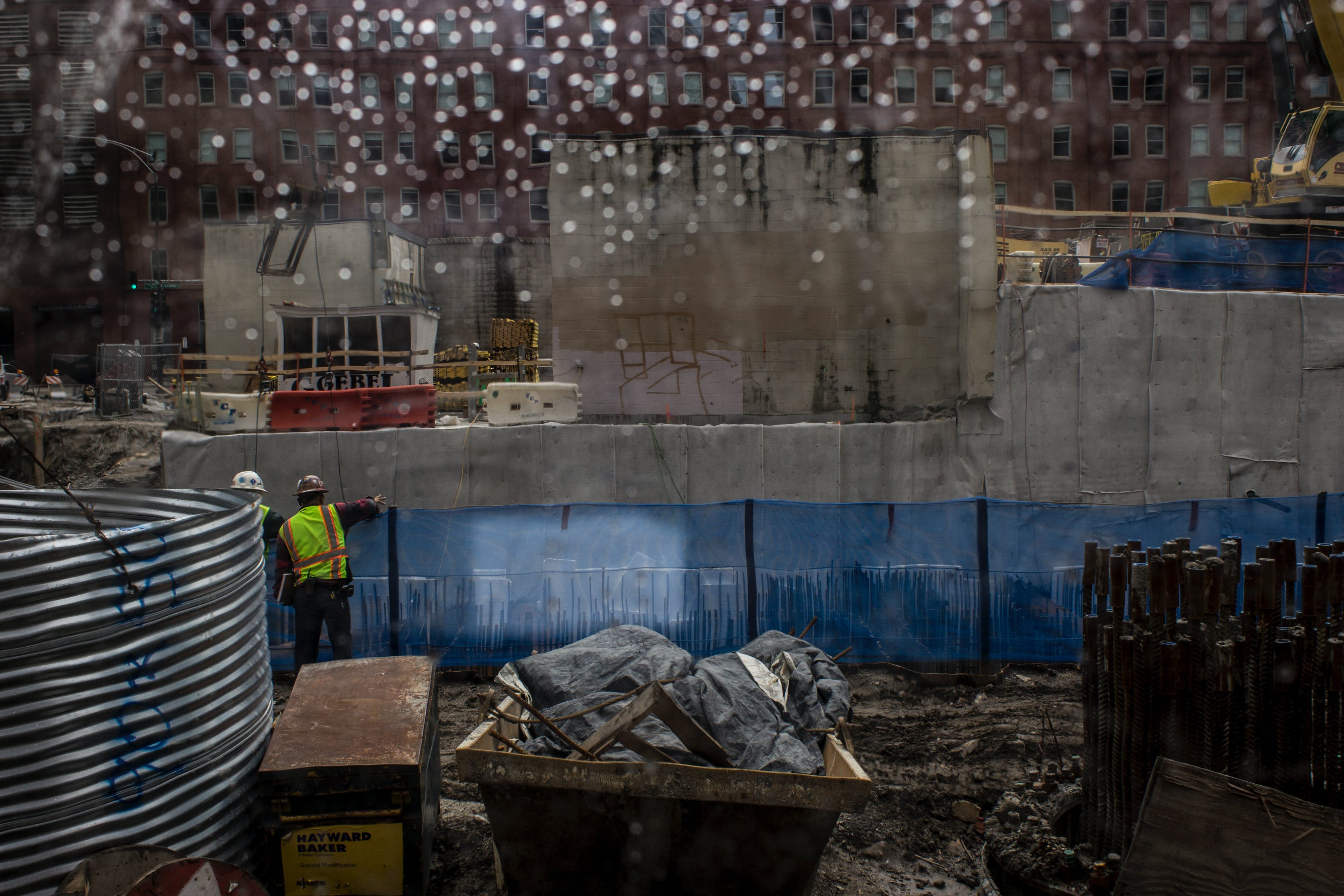 鋼結(jié)構(gòu)環(huán)氧富鋅底漆涂裝注意事項(xiàng)